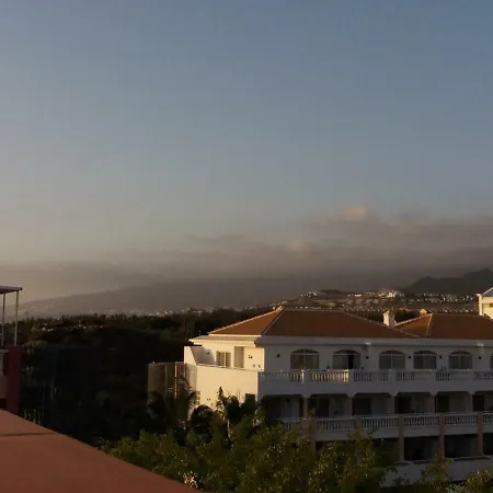 Dom wakacyjny Moon Playa de las Americas (Tenerife)
